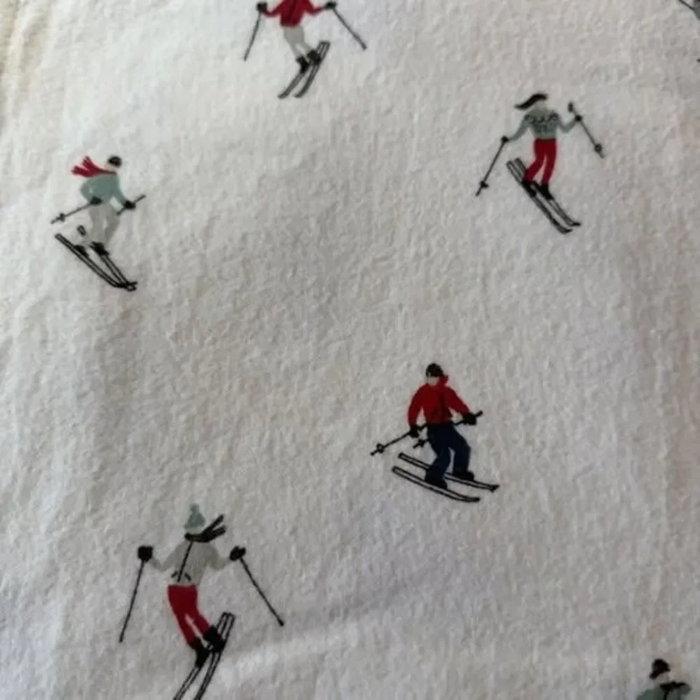 EDDIE BAUER HOME 100% cotton Flannel Queen SIZE flat SHEET SKIER SKIING